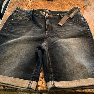 New with tags jeans shorts